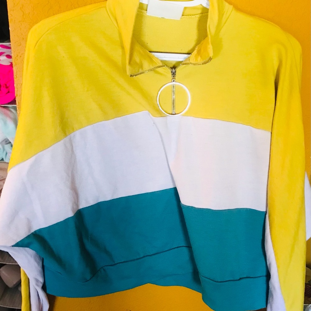 Tri-color 3/4 zip sweater